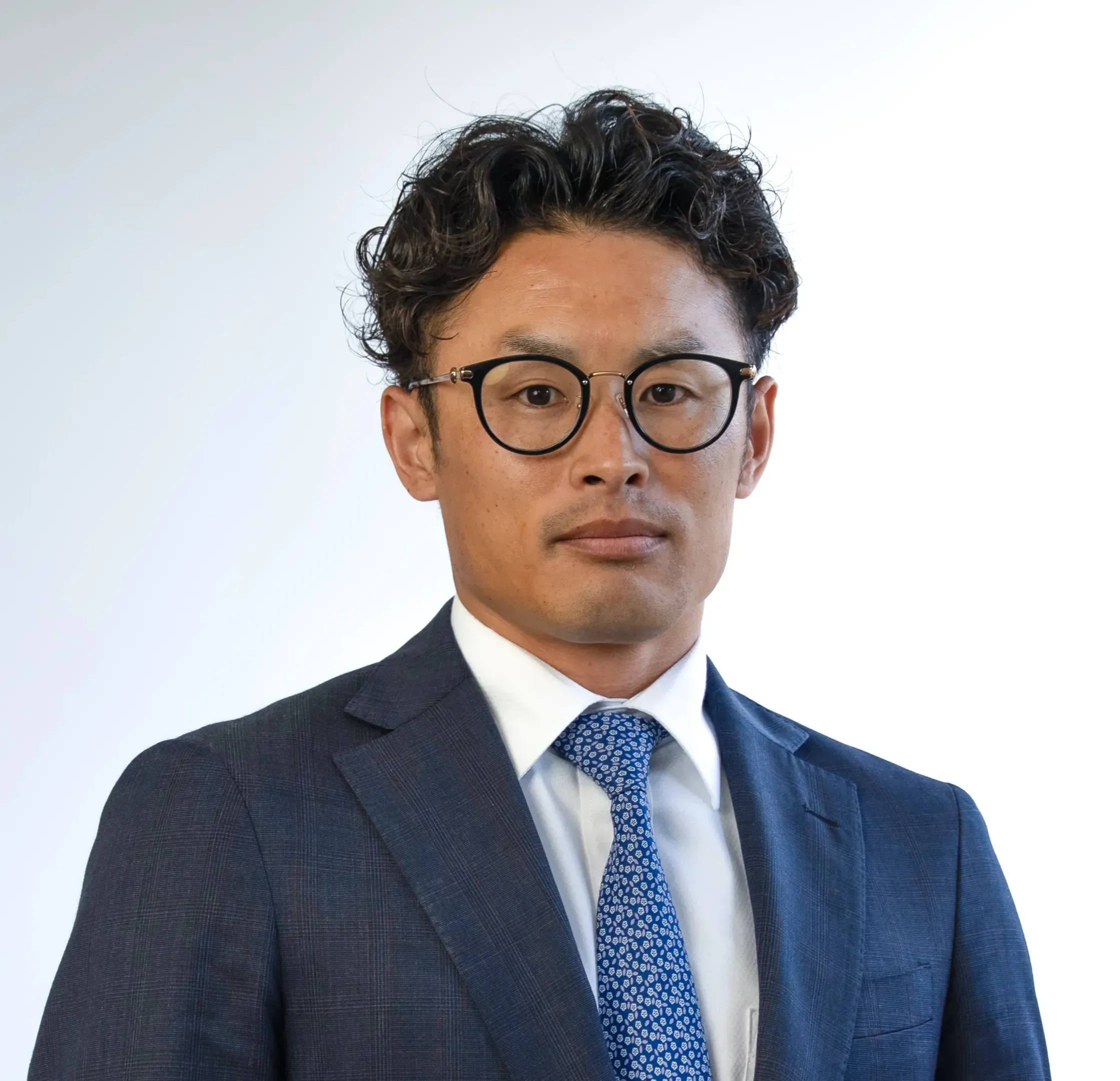 横田哲